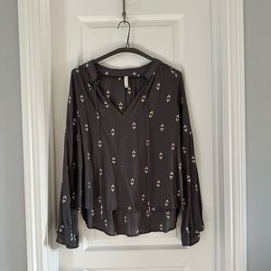 Gentle fawn blouse